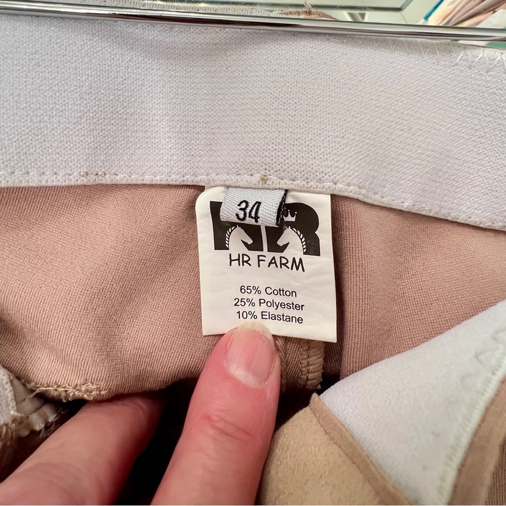 Classic tan Woman’s full seat riding breeches size 34. - Picture 4 of 9